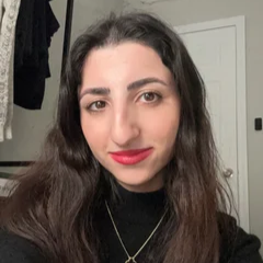 Razan Zakzok - Arab babysitter in New York NY